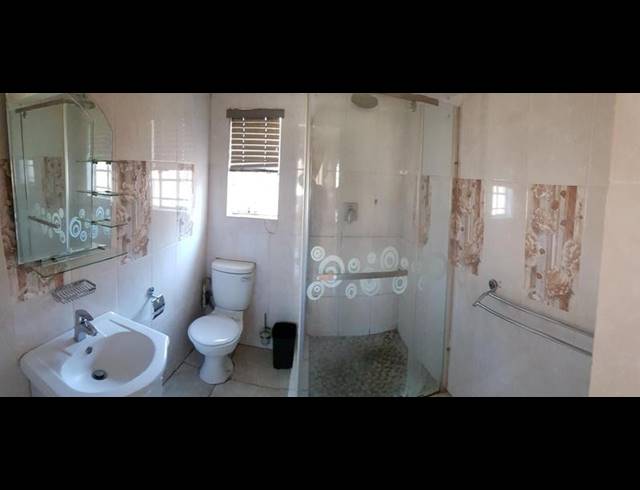 3 BEDROOM HOUSE FOR SALE IN DALPARK EXT 6